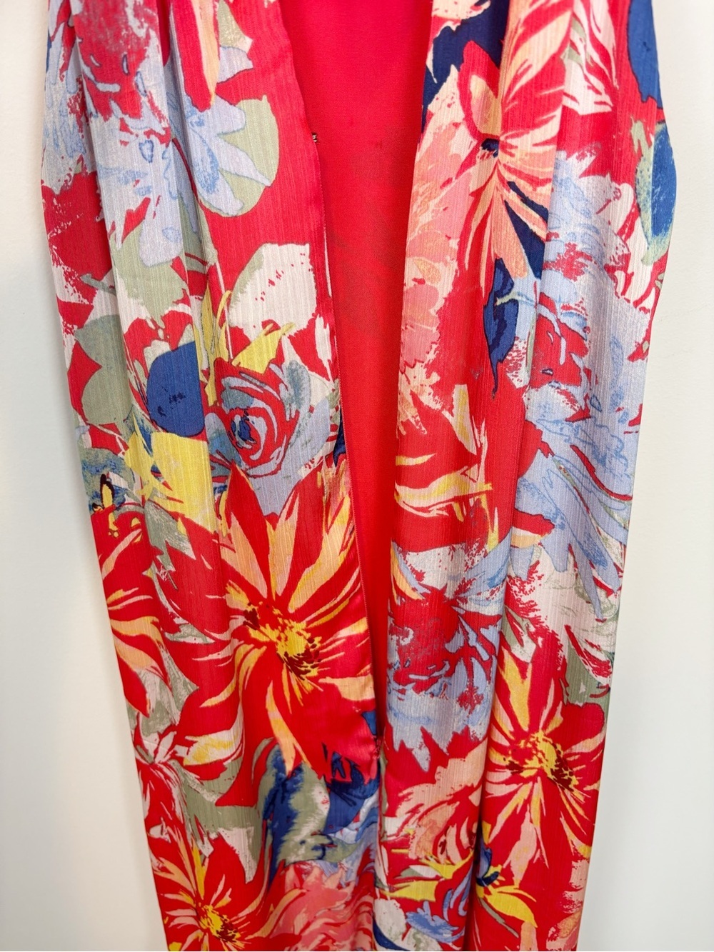 Vince Camuto Oscar Halterneck Tiered Maxi Dress Size M - Picture 7 of 11